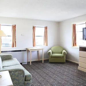 Flagship Oceanfront Hotel