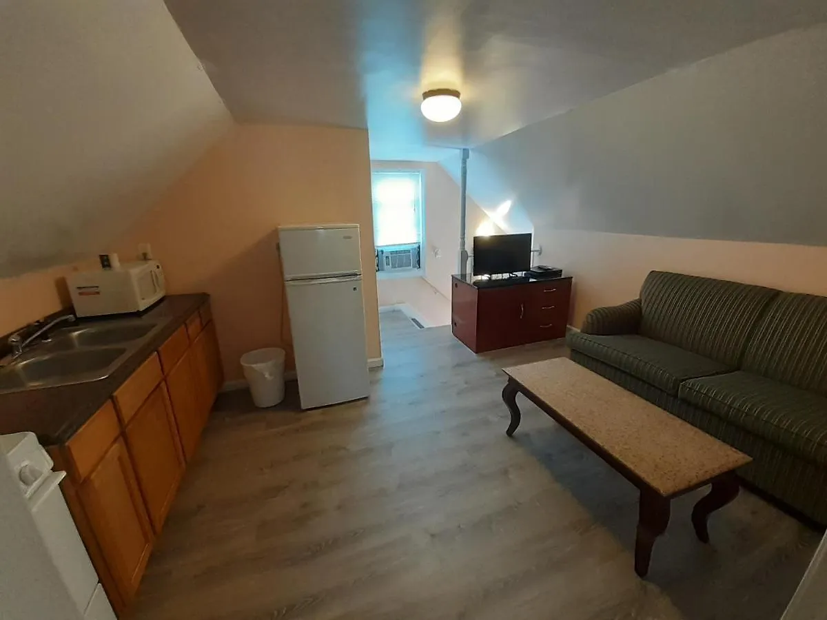 Atlantic Breeze Motel & Apartments Ocean City