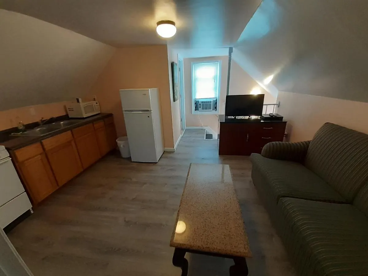 Atlantic Breeze Motel & Apartments Ocean City